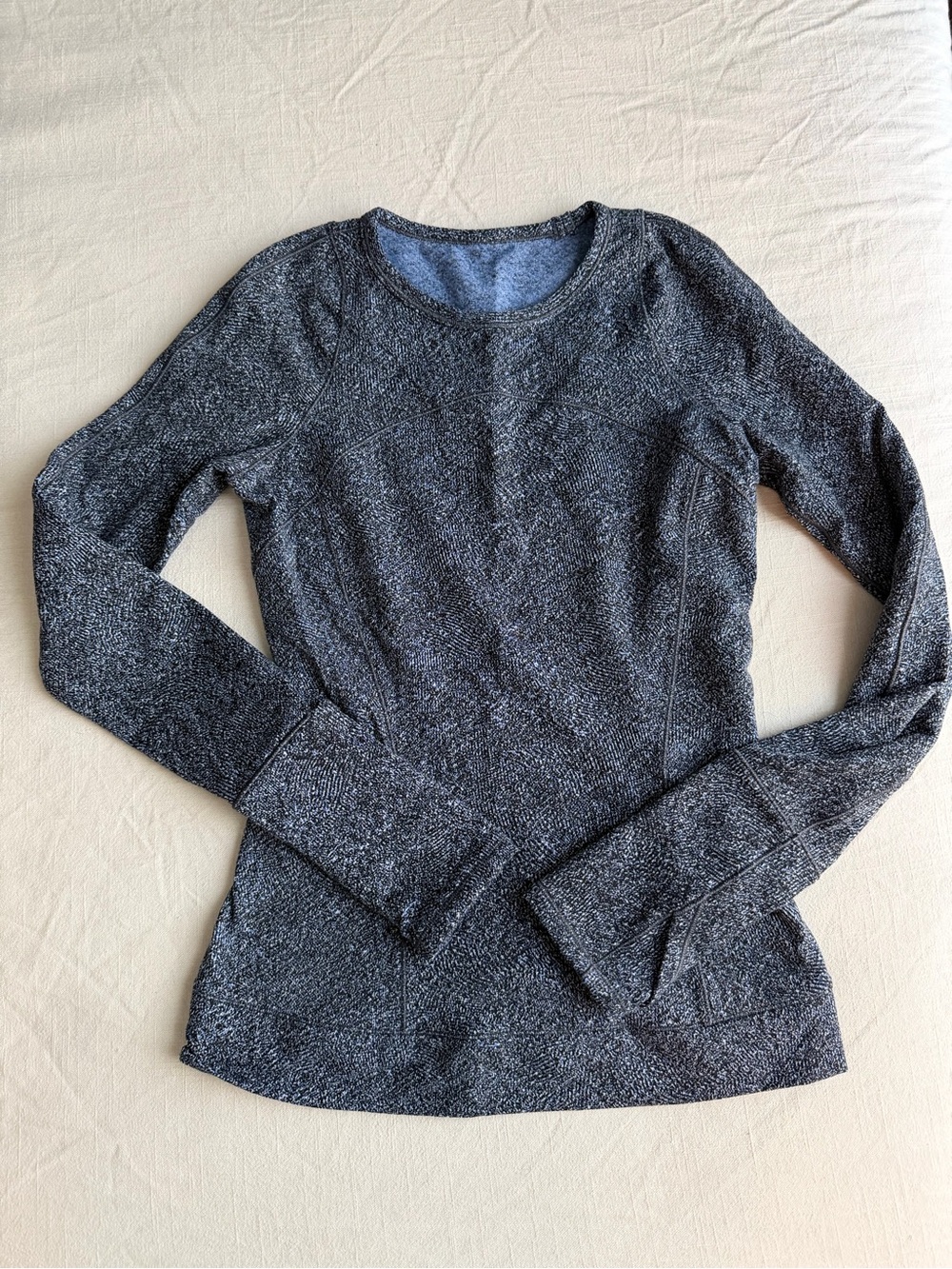 Women’s lululemon Long-Sleeve Top in Heathered blue / grey